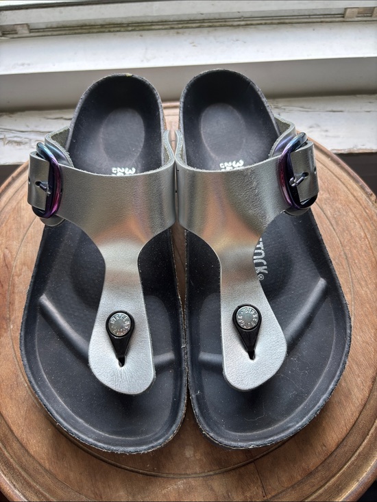 Birkenstock Shoes - NWOB Birkenstock Sandals Size 8
